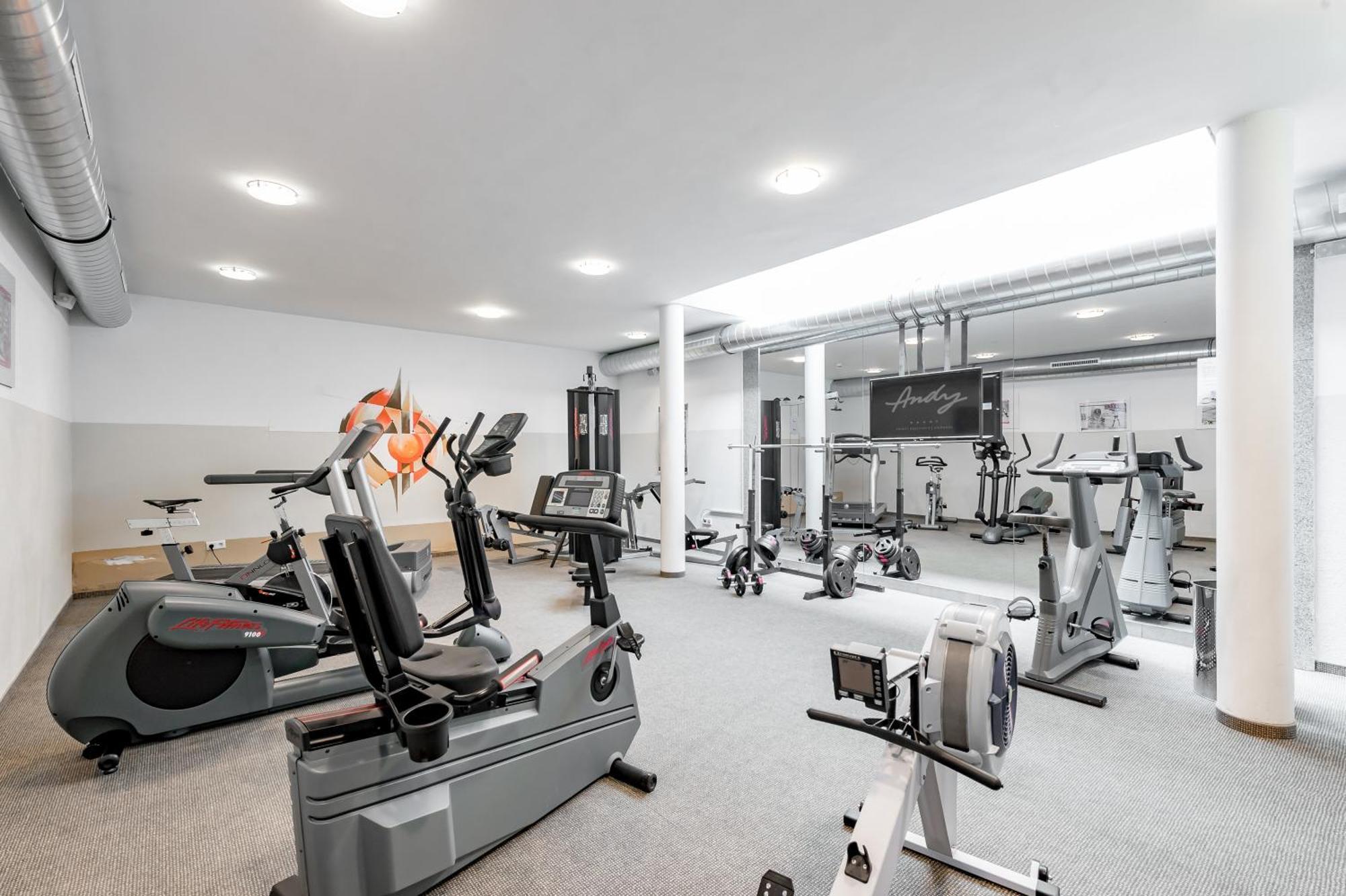 Hotel Andy 4 Sterne Superior Jerzens Εξωτερικό φωτογραφία